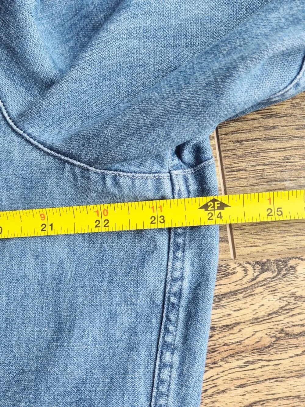 Frank & Eileen $288 Eileen Blue Denim Button-Up Shirt Distressed Vintage Wash - Picture 15 of 16